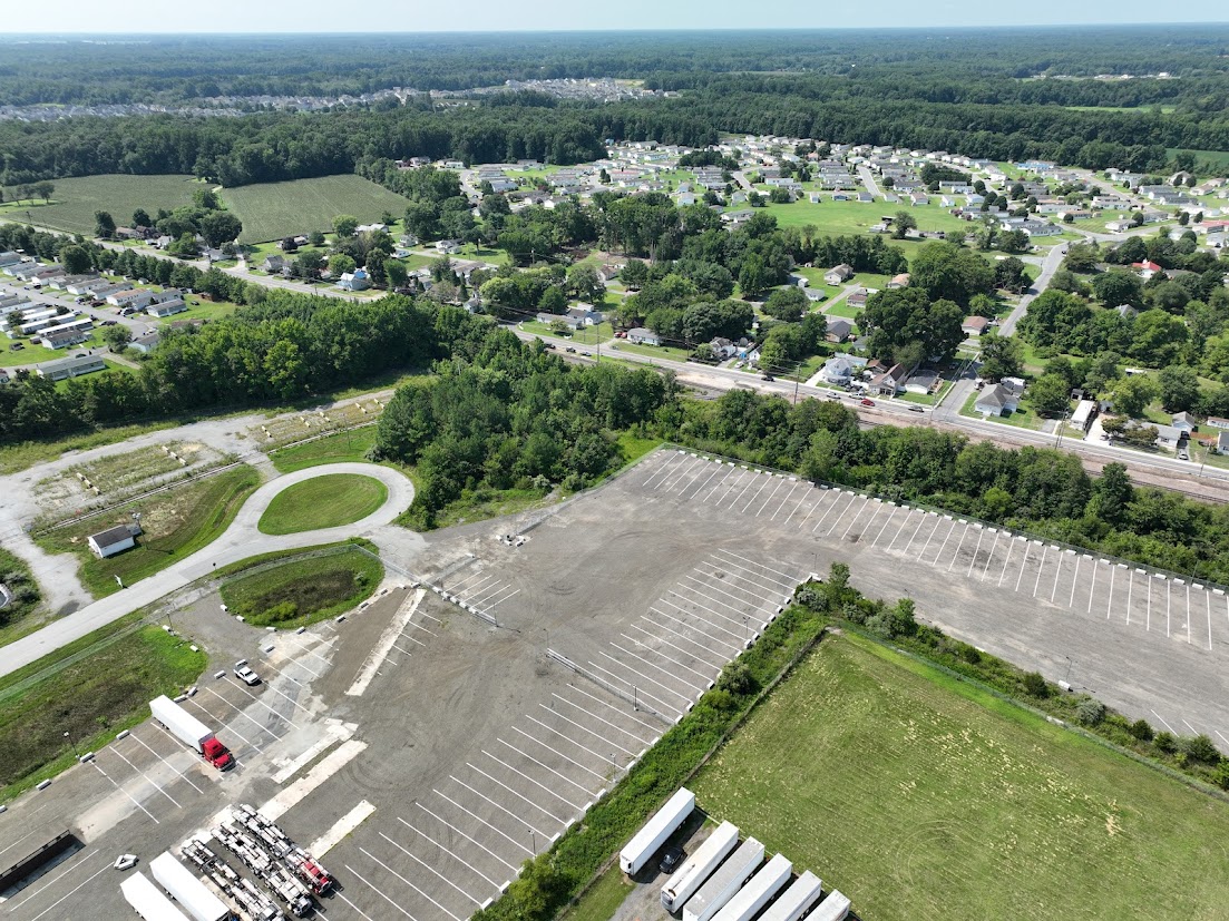 Aerial view 1 of 440 Twin Oaks Drive